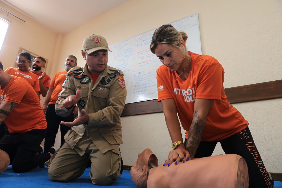 Prefeitura de Niterói capacita professores do Niterói 60Up em primeiros socorros