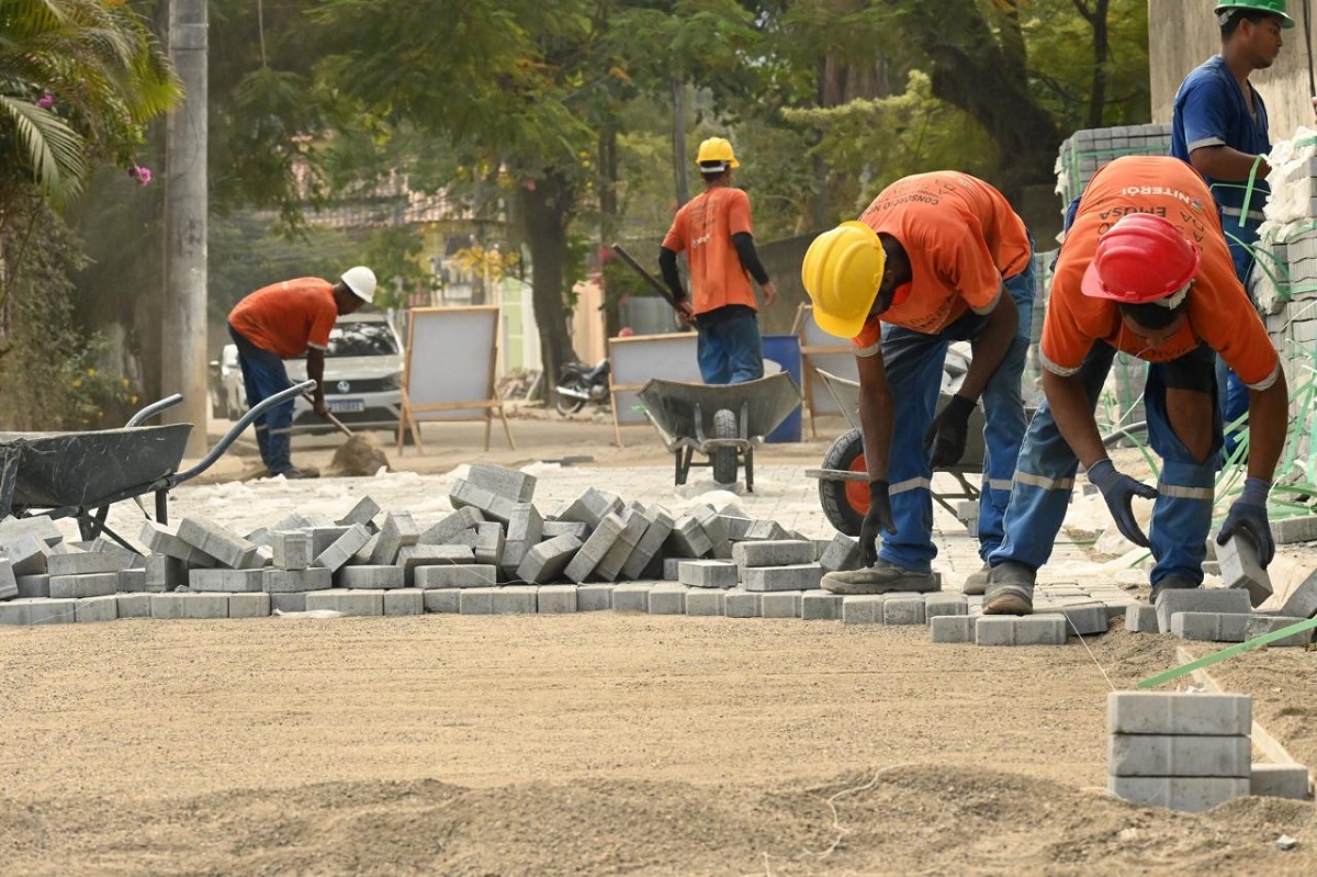 Obras de urbanização avançam no Engenho do Mato