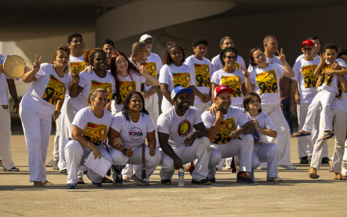 Niterói sedia 14° Encontro Internacional de Capoeira