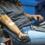 Guarda Ambiental de Niterói resgata pinguim na Praia de Icaraí