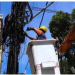 Polícia prende mãe por torturar a filha com ovo em estado de fervura em Niterói