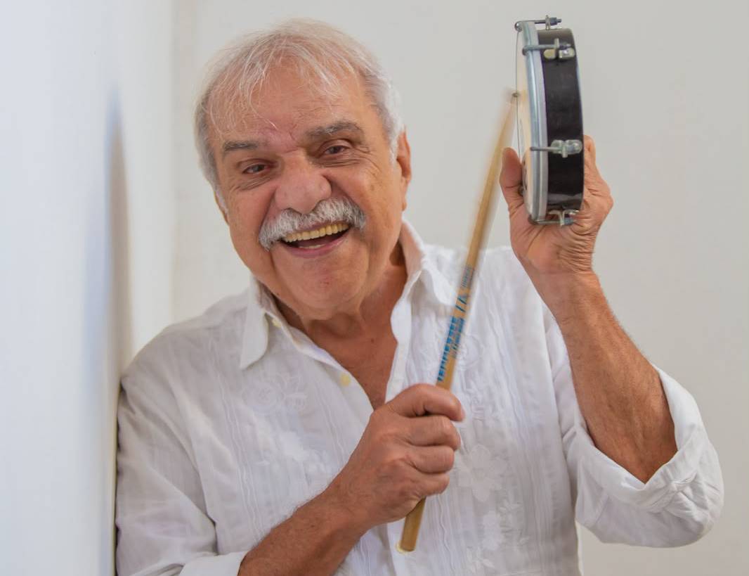 Chico Batera celebra a vida com show gratuito em Niterói