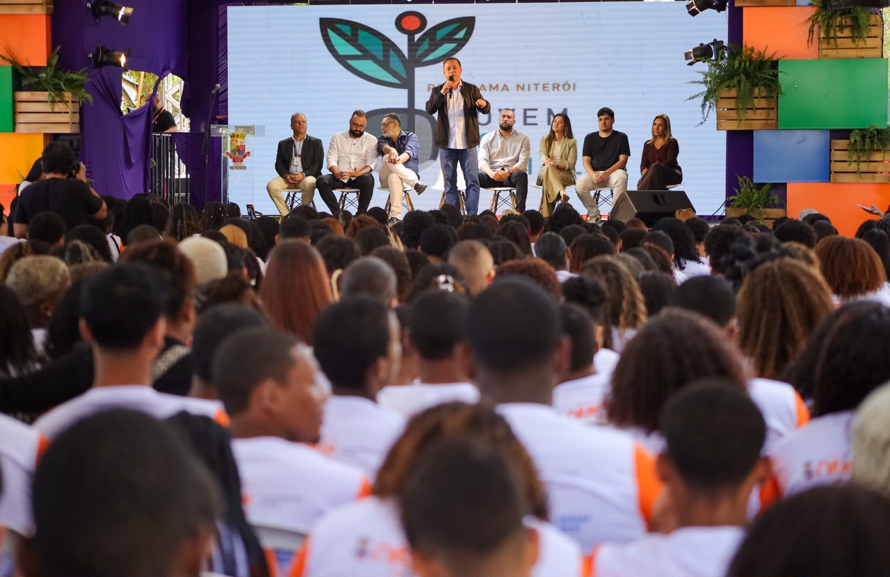 Niterói Jovem EcoSocial inicia nova edição com mil jovens e amplia política de oportunidades para a juventude